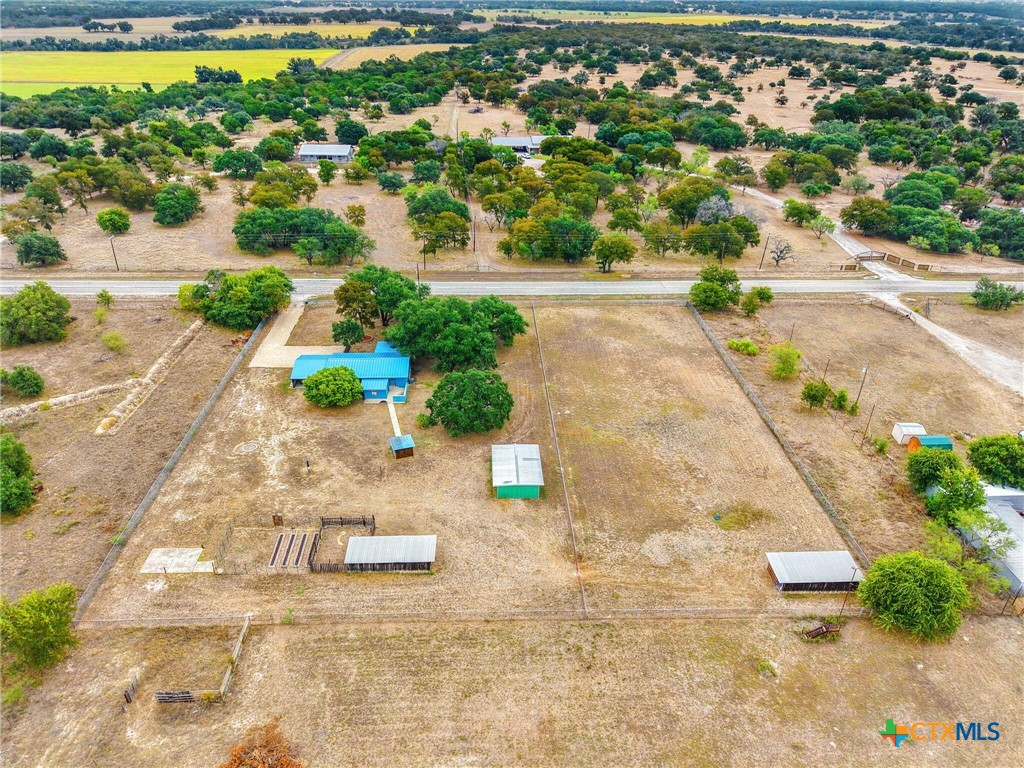 main property photo 10