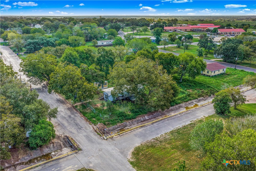 main property photo 18