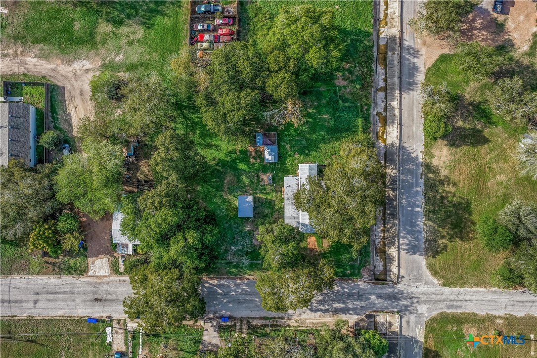main property photo 25