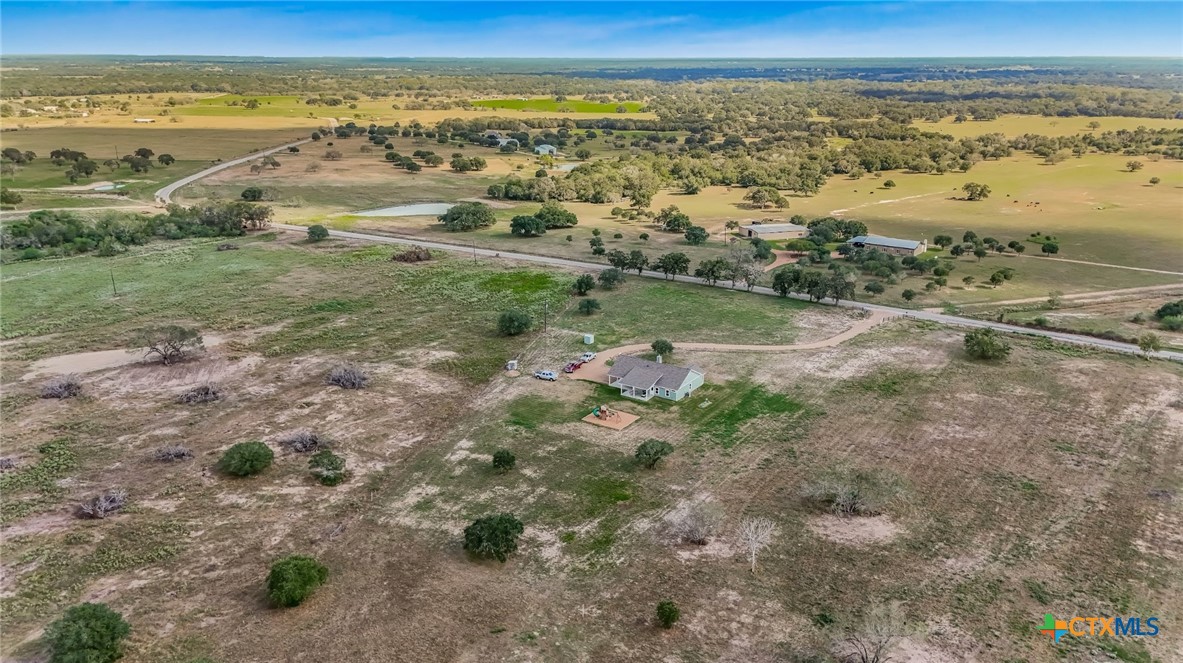 main property photo 28
