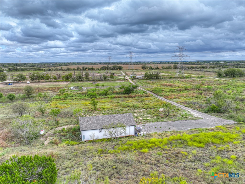 main property photo 32