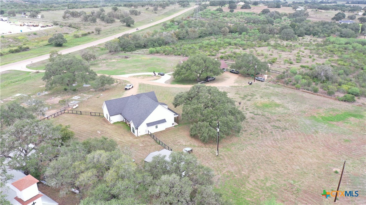 main property photo 10