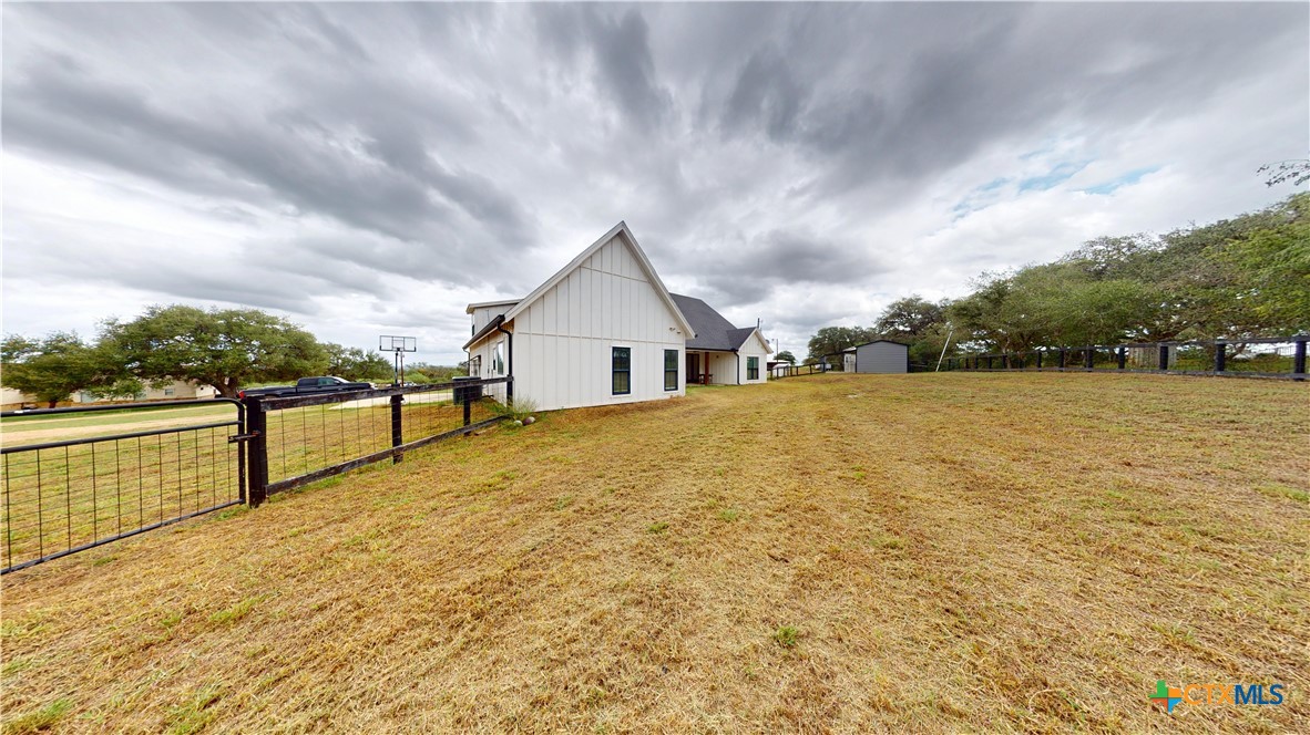 main property photo 45