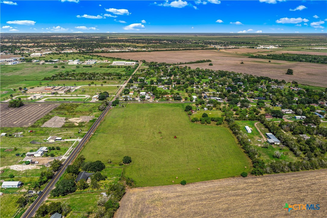 main property photo 12