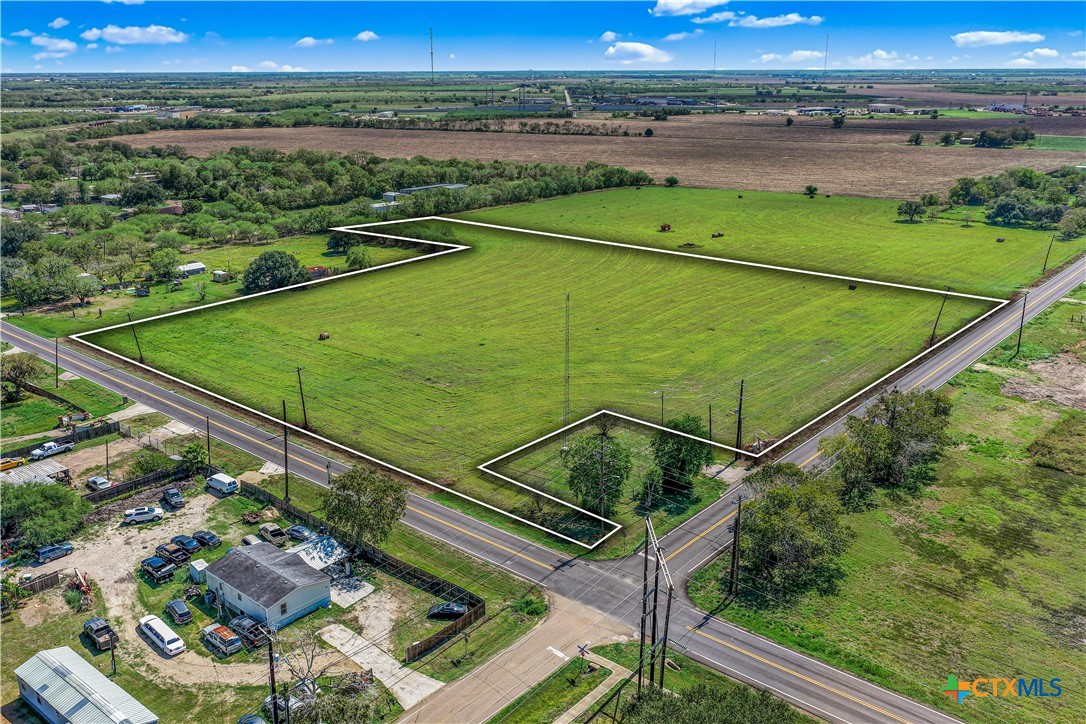 main property photo 16