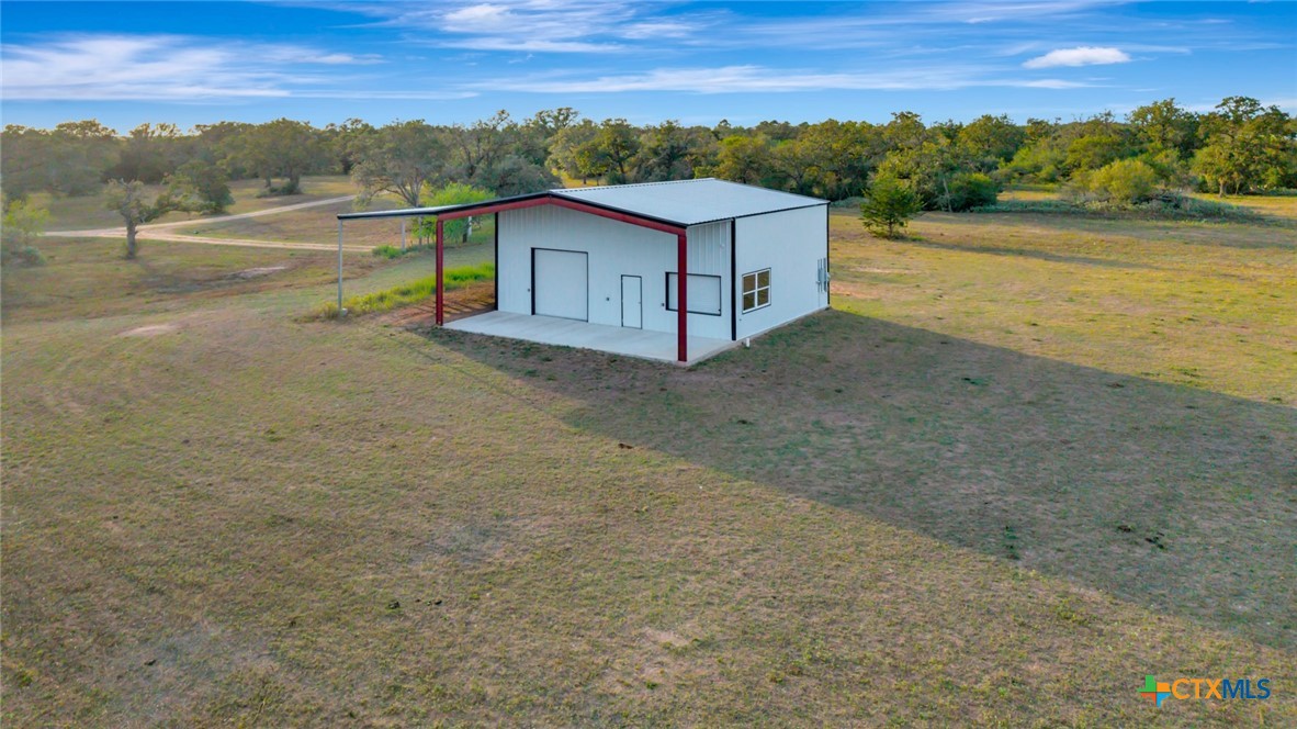 main property photo 16
