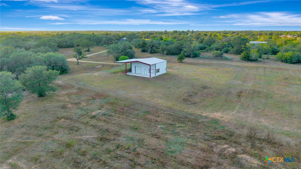main property photo 17