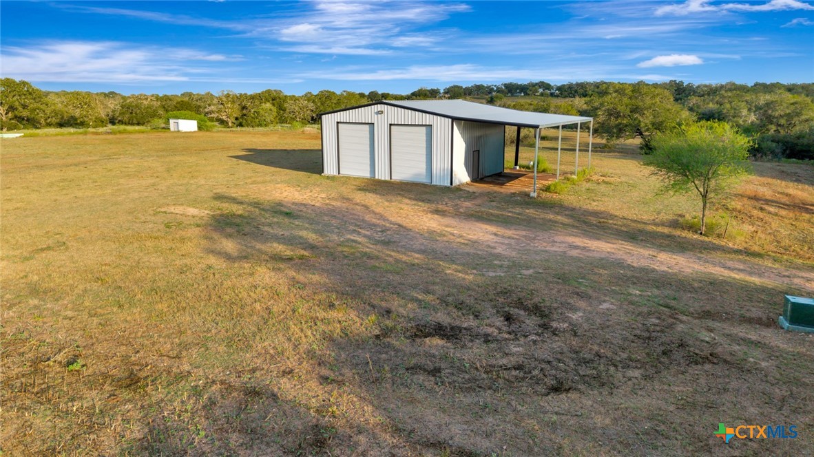 main property photo 18