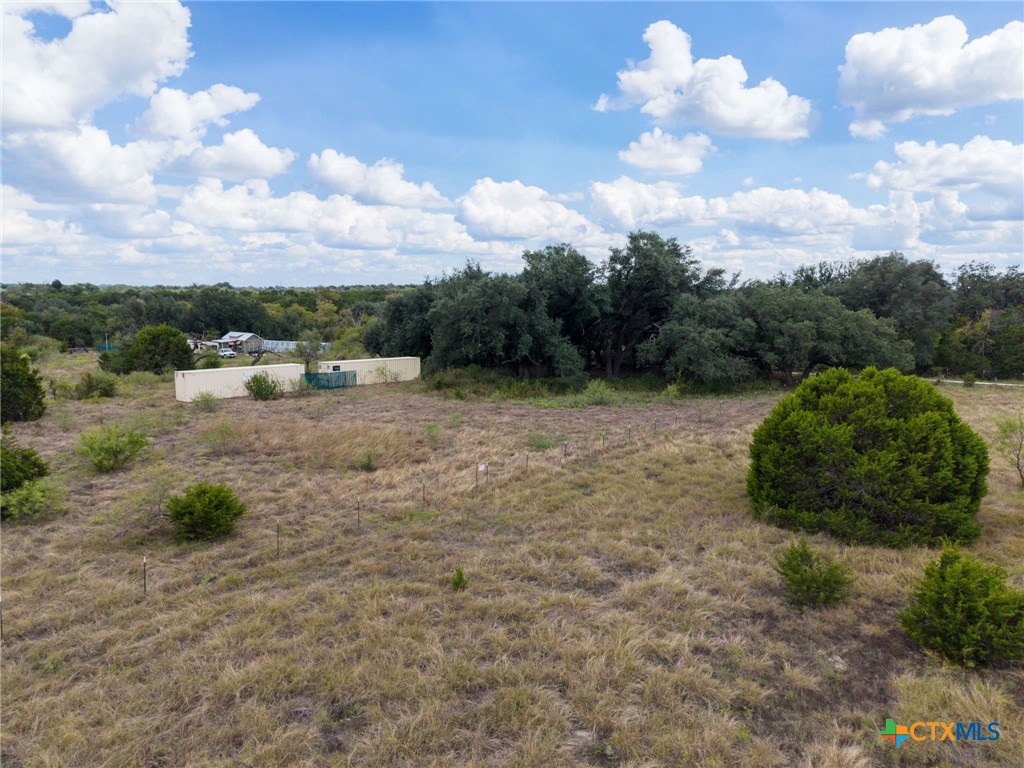 main property photo 10
