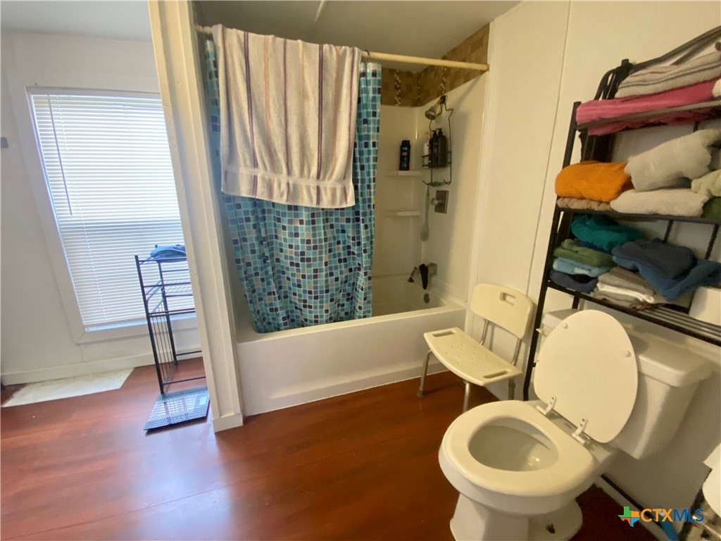 main property photo 15