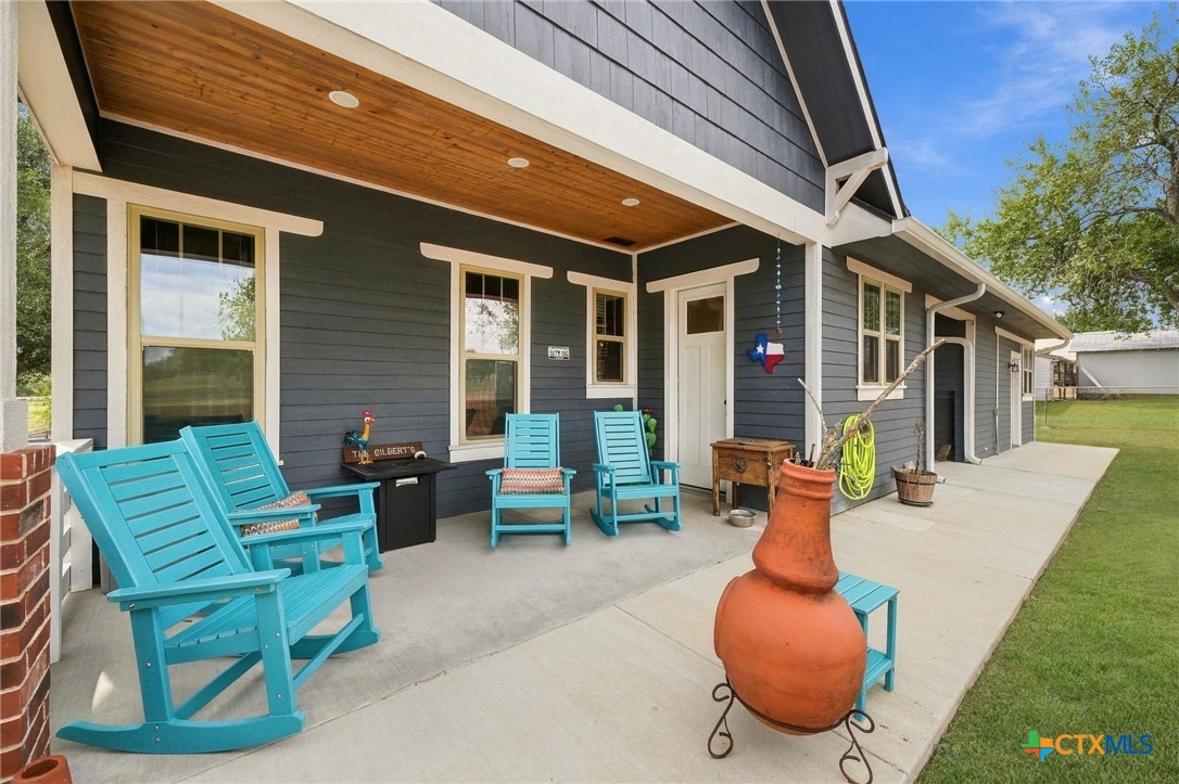 main property photo 18