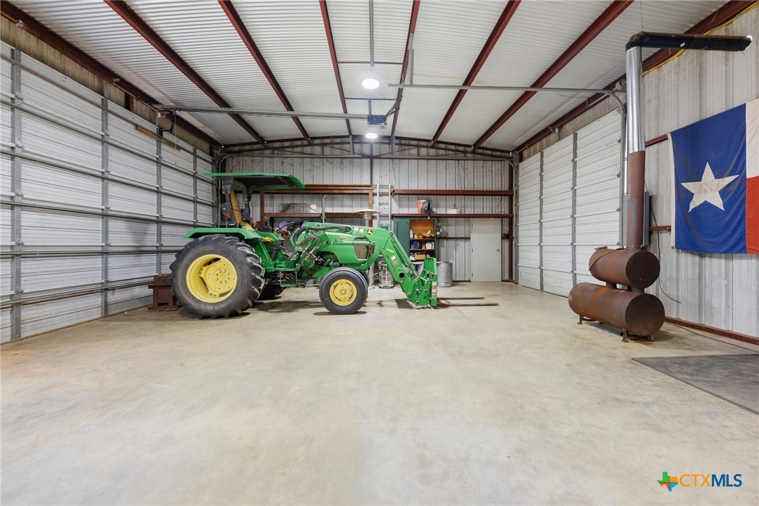main property photo 34