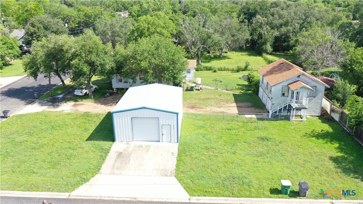 main property photo 5