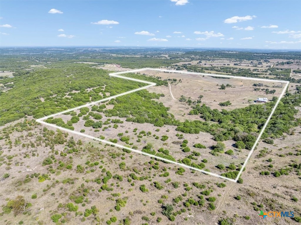 main property photo 40