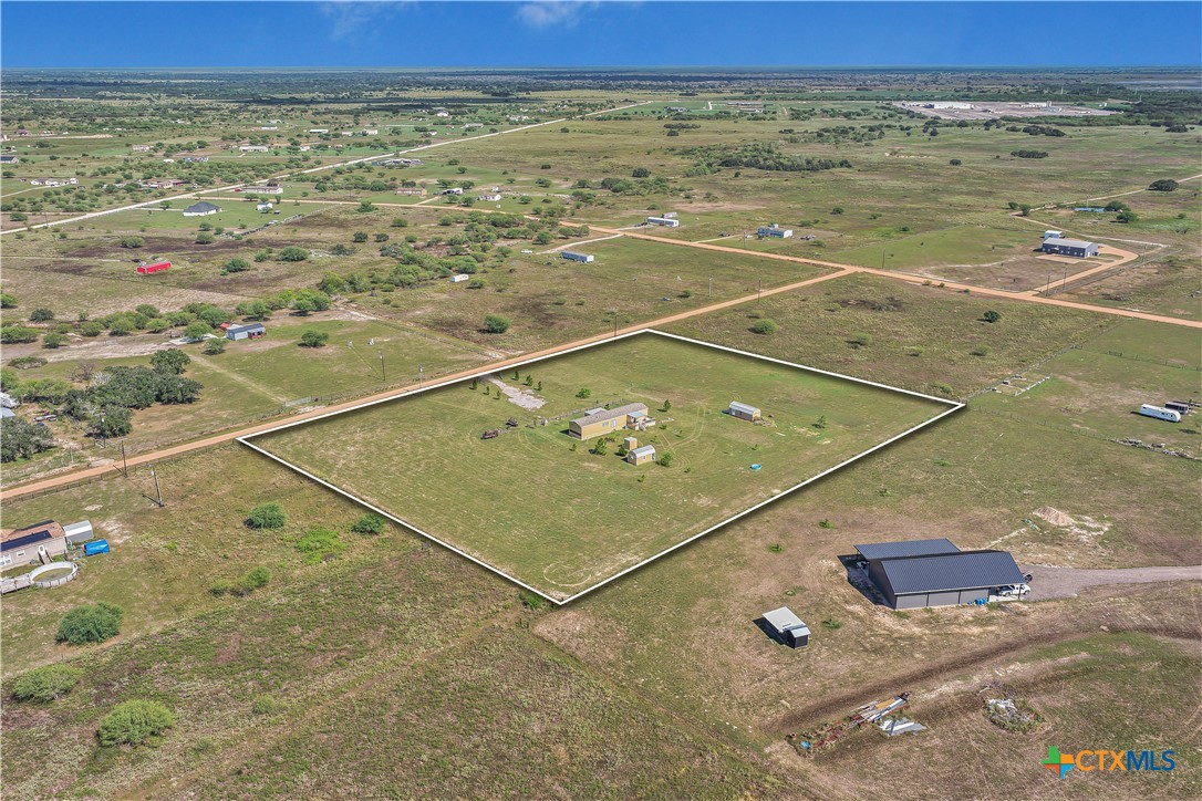 main property photo 30
