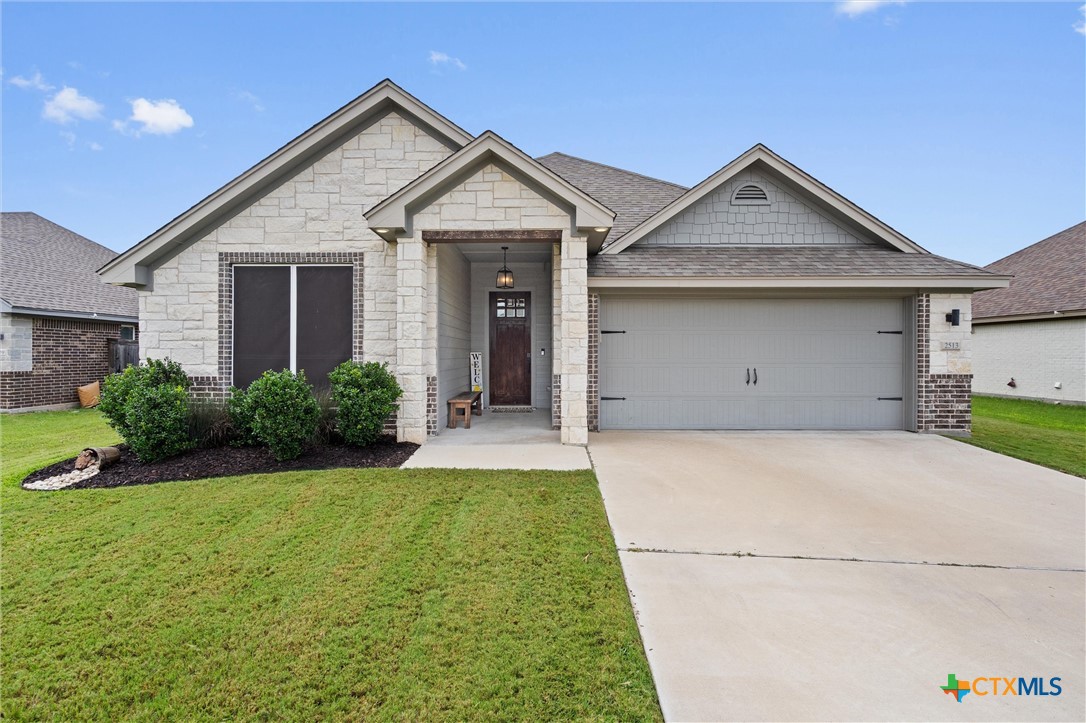 main property photo 38