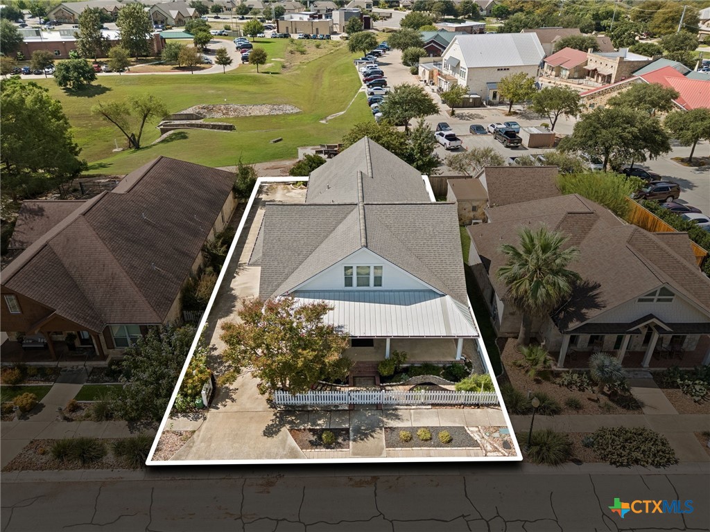 main property photo 29