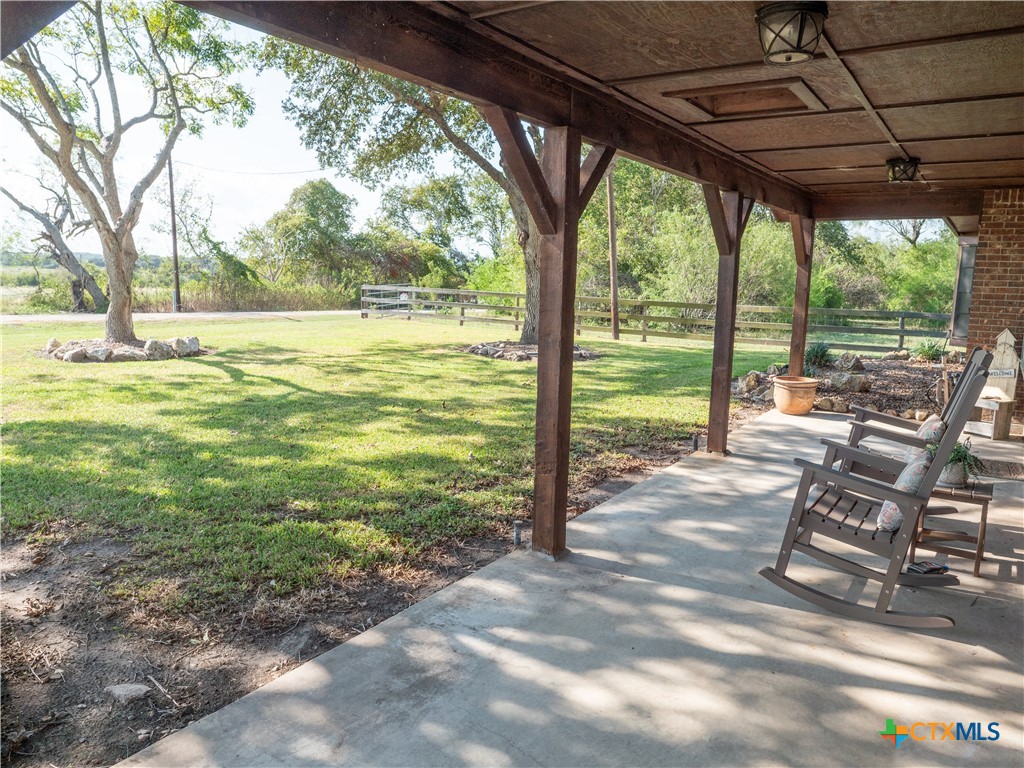 main property photo 32