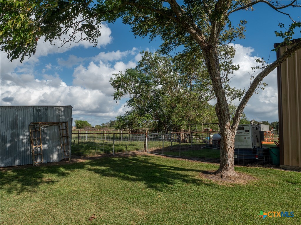 main property photo 44
