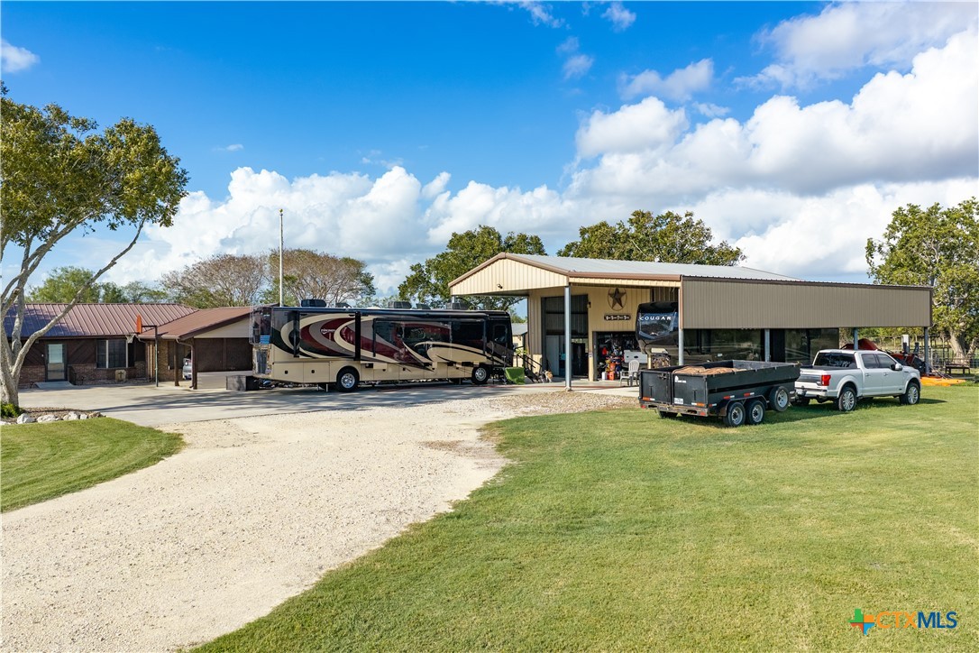 main property photo 47