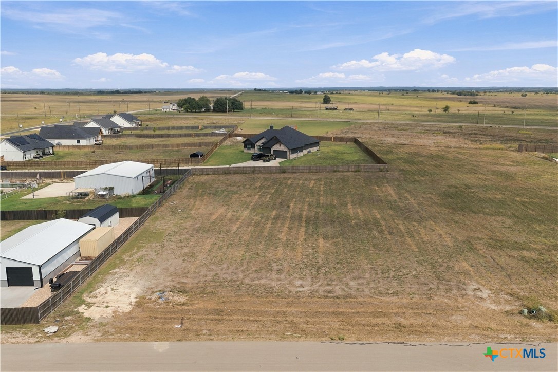 main property photo 10