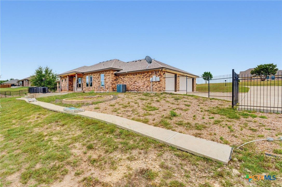 main property photo 47