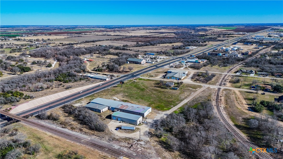 main property photo 13