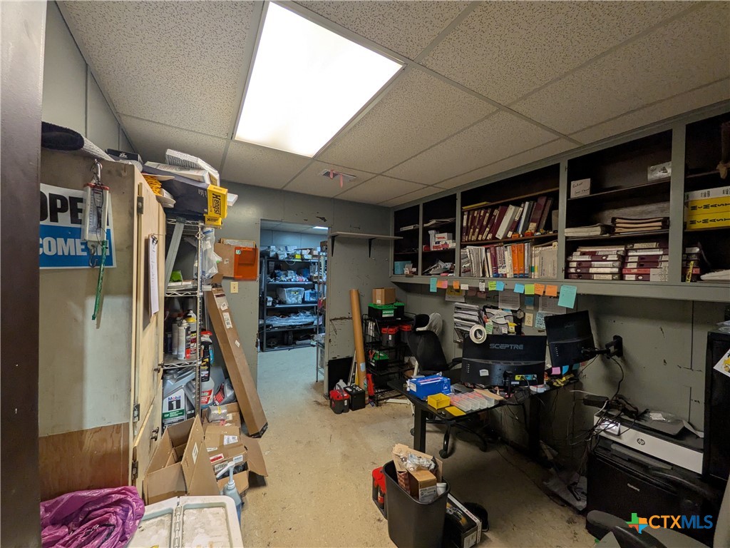 main property photo 20