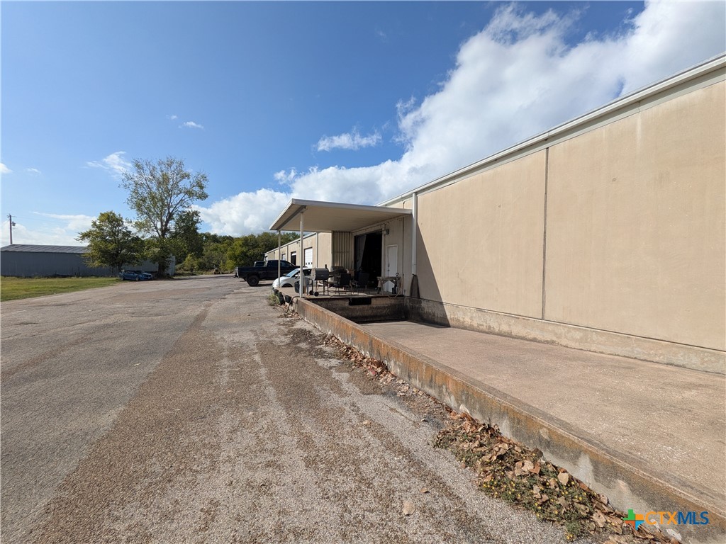 main property photo 38