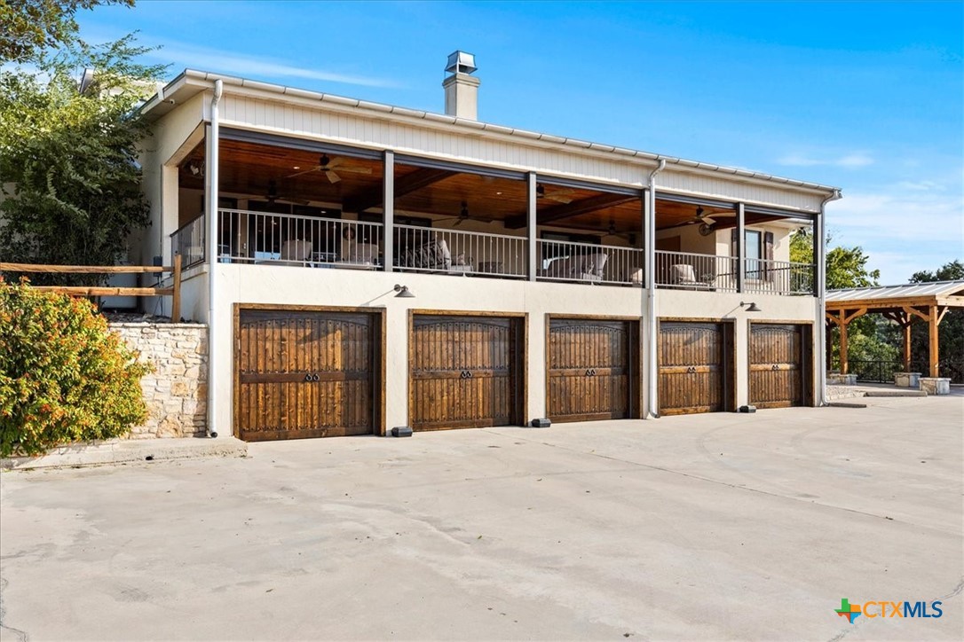 main property photo 39