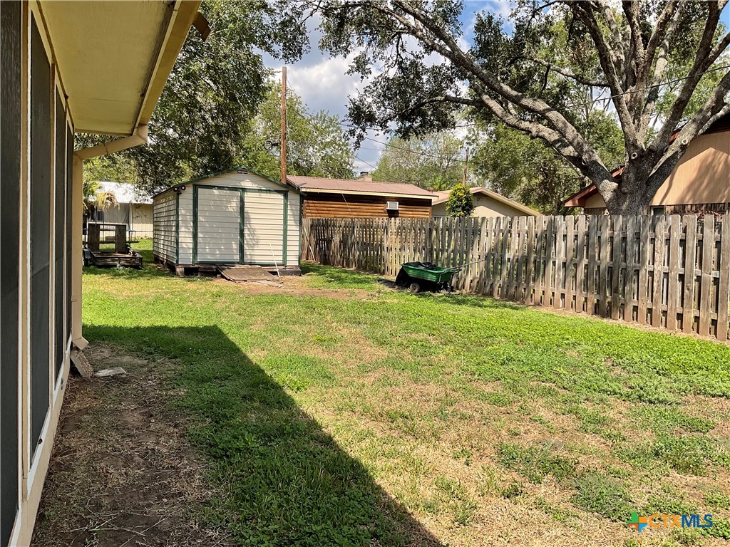 main property photo 24