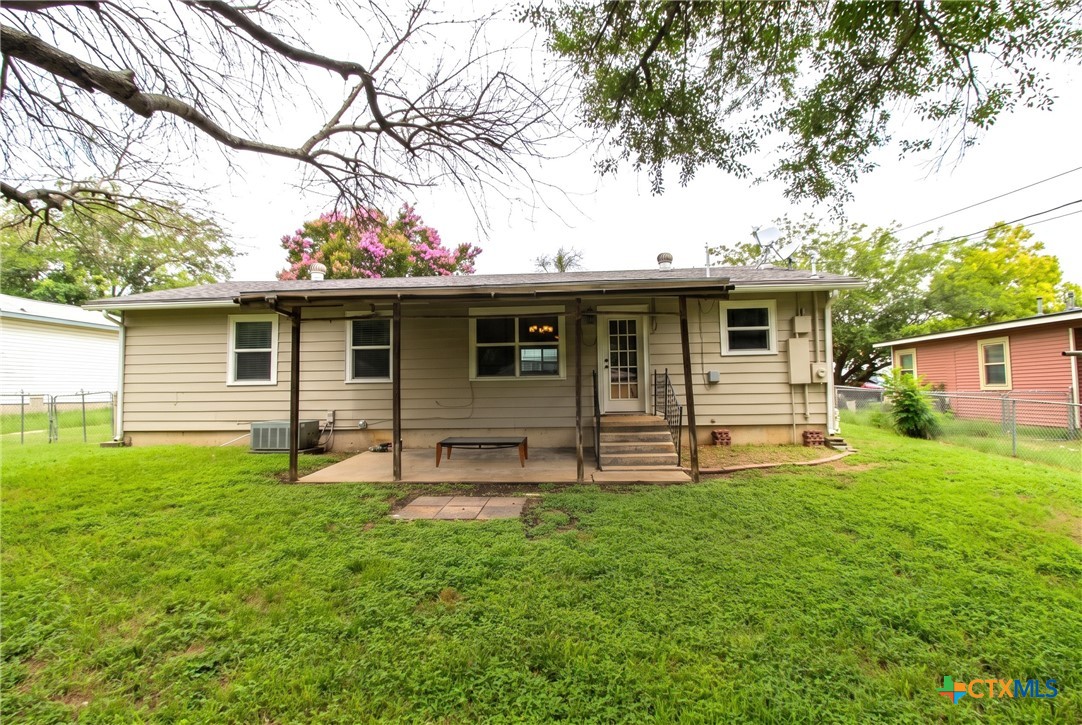 main property photo 14