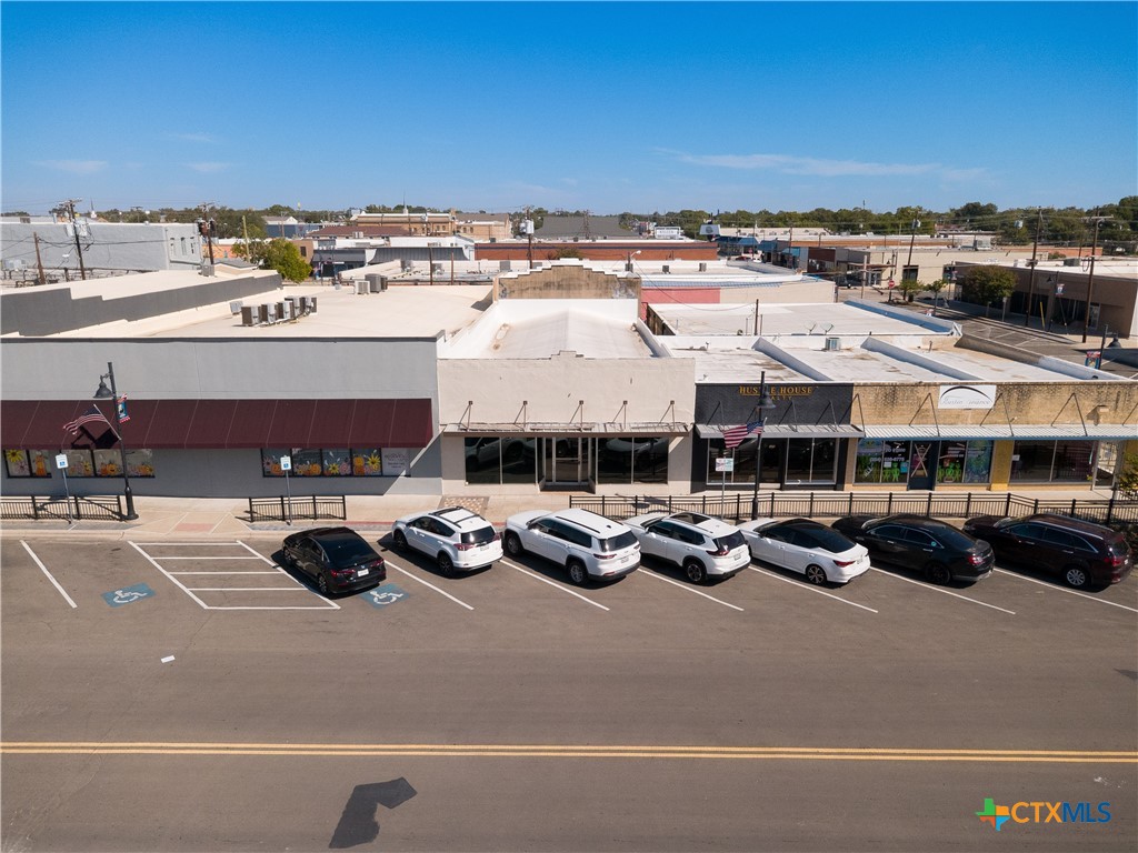 main property photo 8