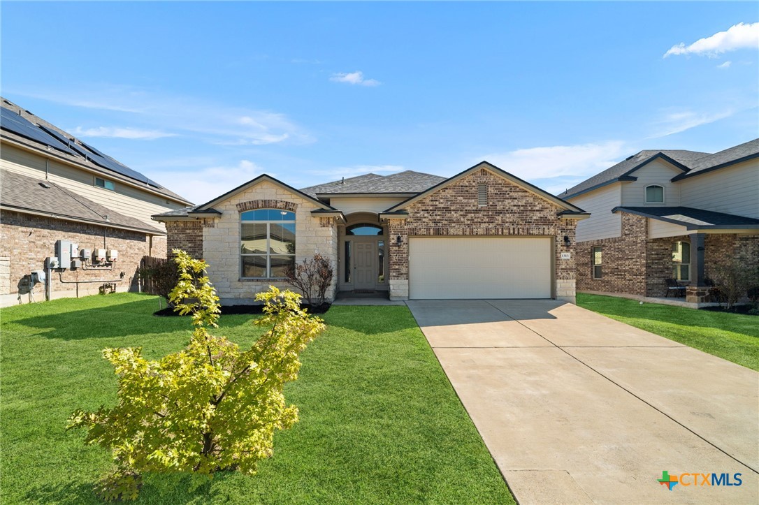 main property photo 0