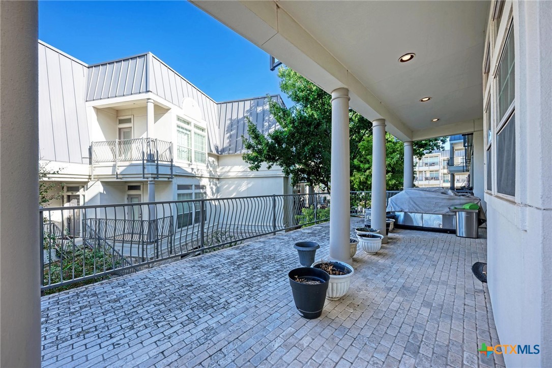 main property photo 38