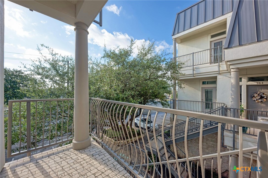 main property photo 44