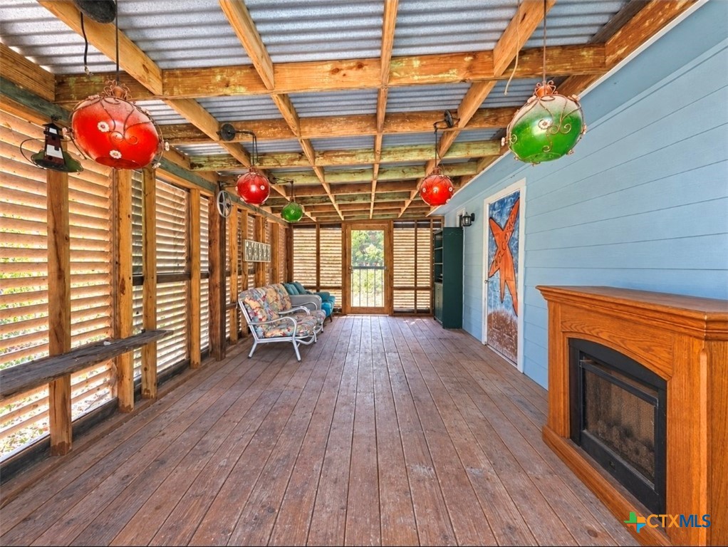 main property photo 25