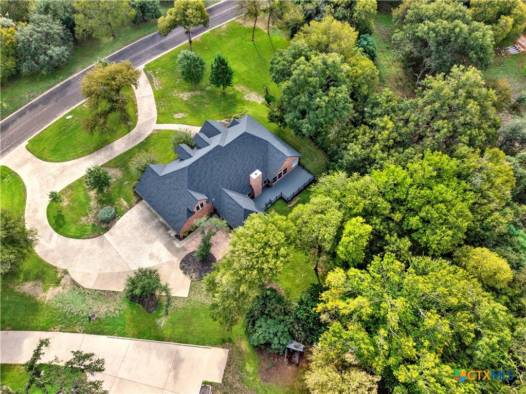 main property photo 42