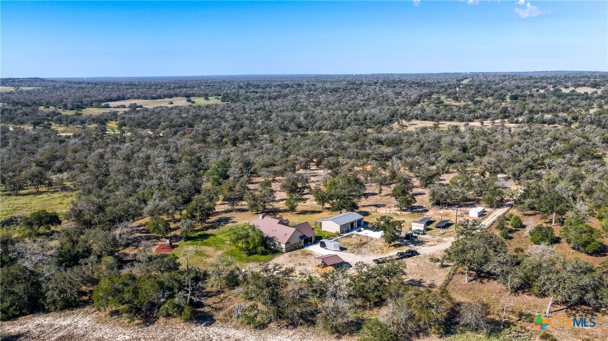 main property photo 10