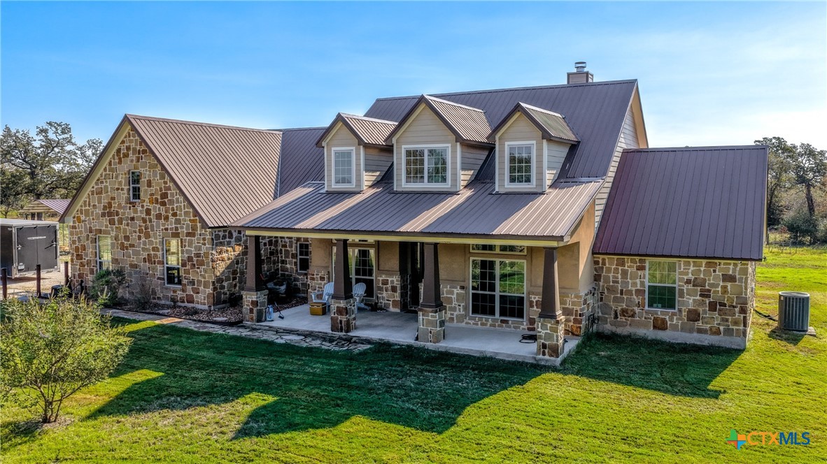 main property photo 3