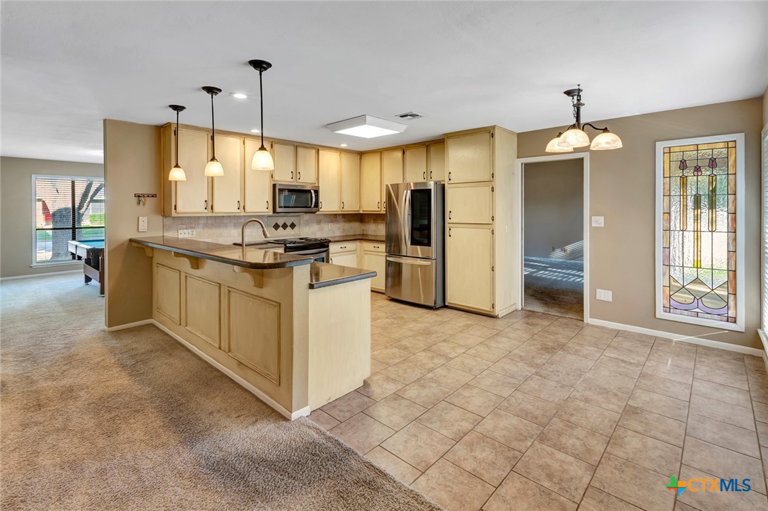 main property photo 5