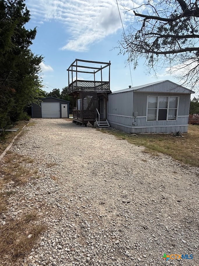 main property photo 9