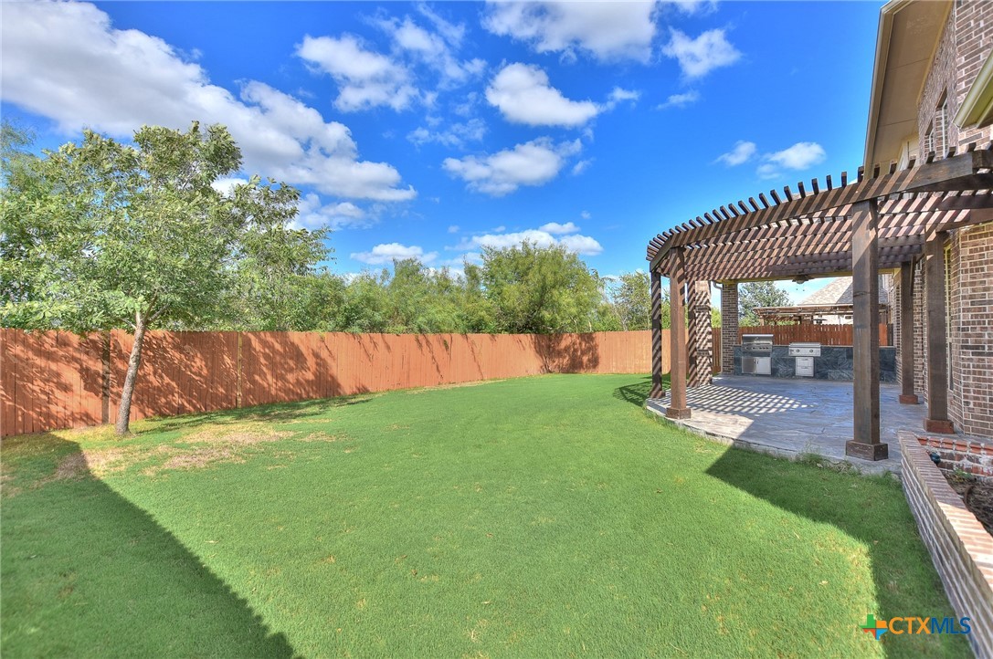 main property photo 43