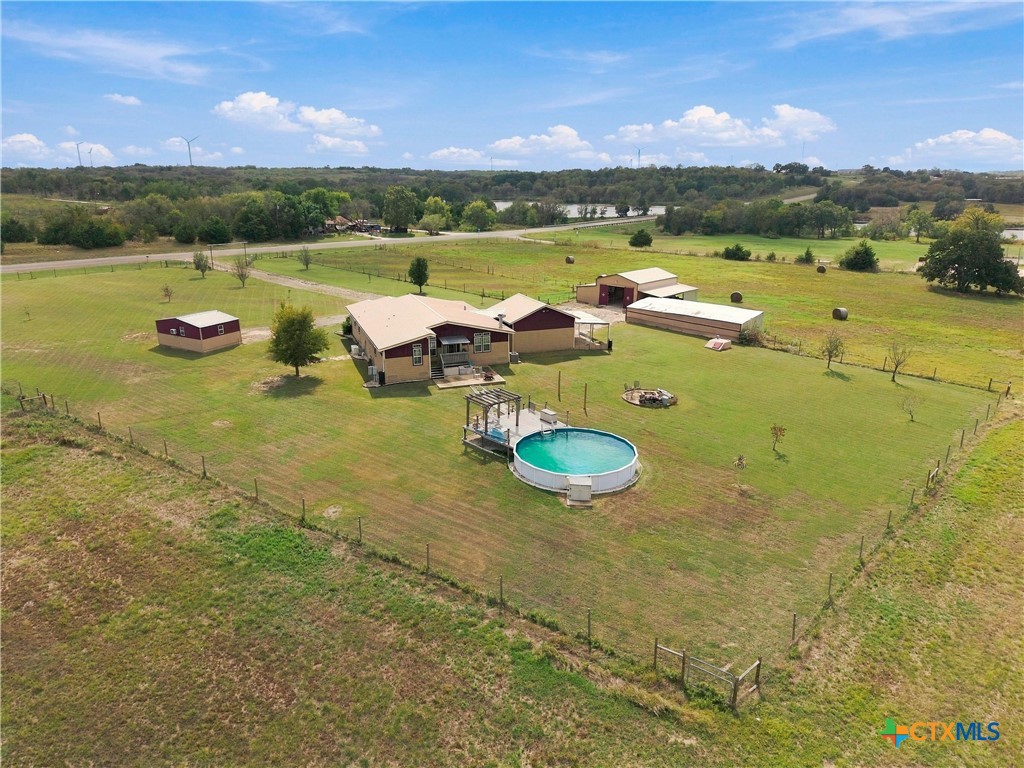 main property photo 39