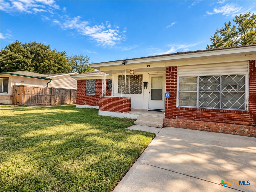 main property photo 2