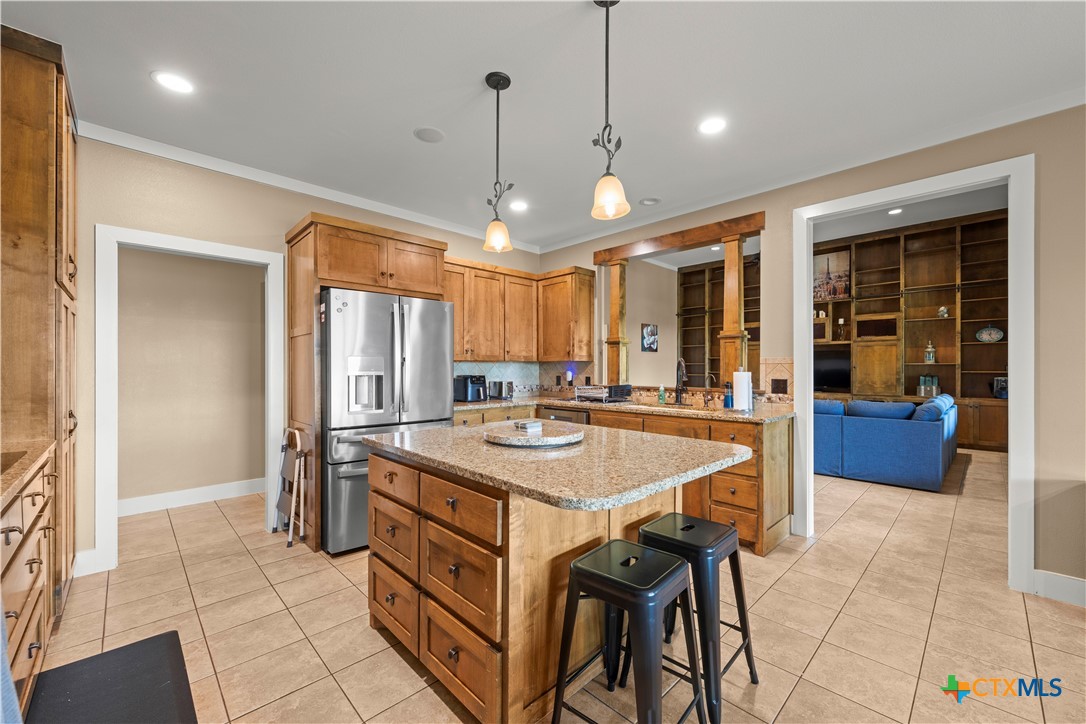 main property photo 31