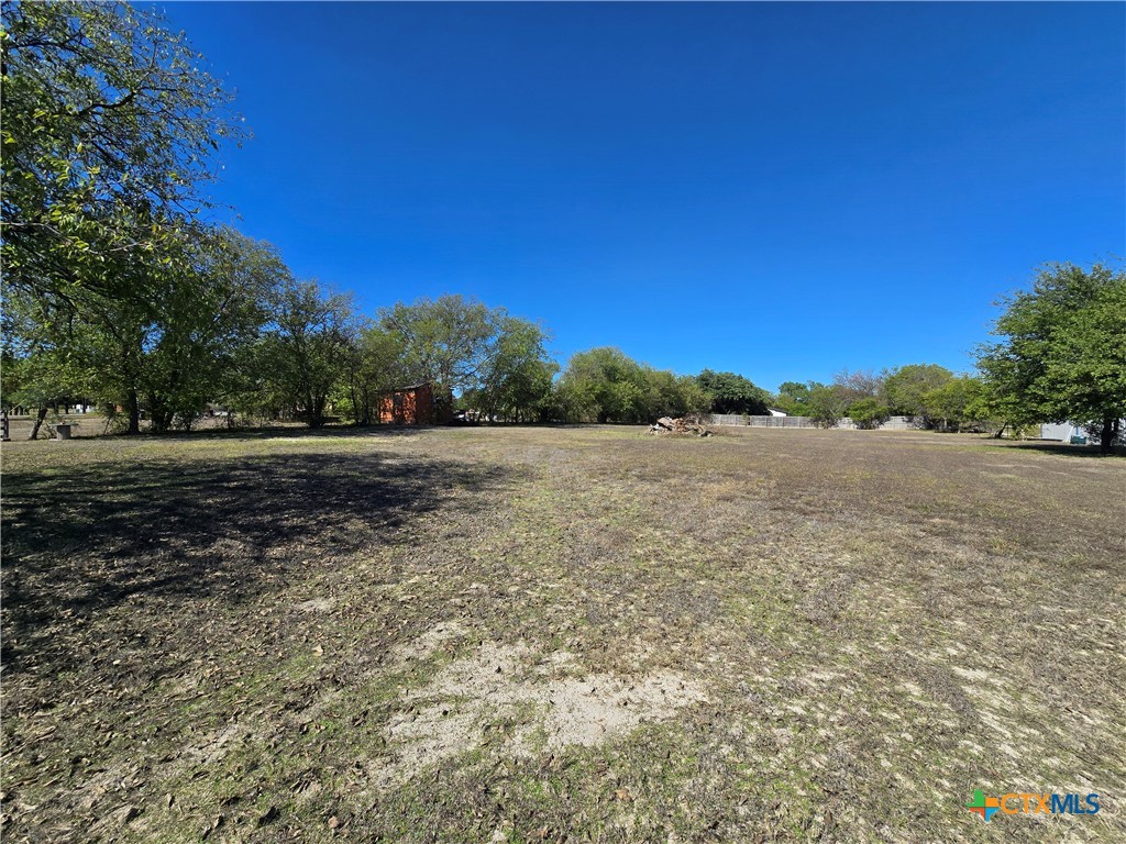 main property photo 35