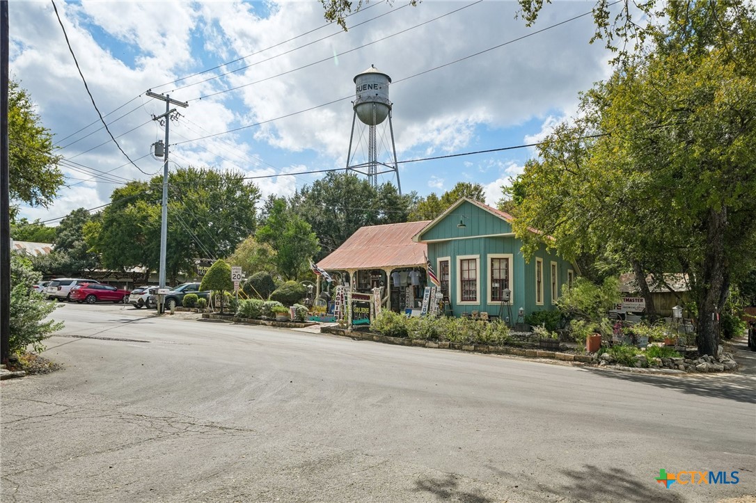 main property photo 34