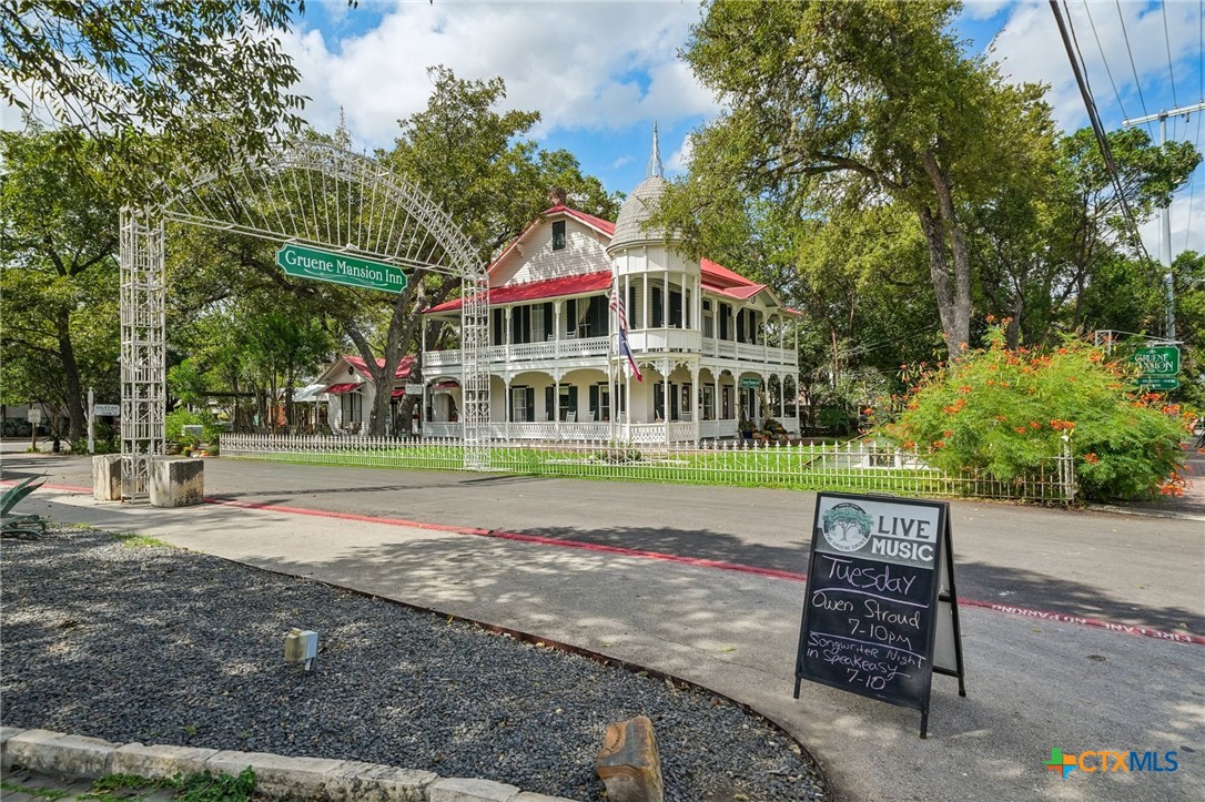 main property photo 40