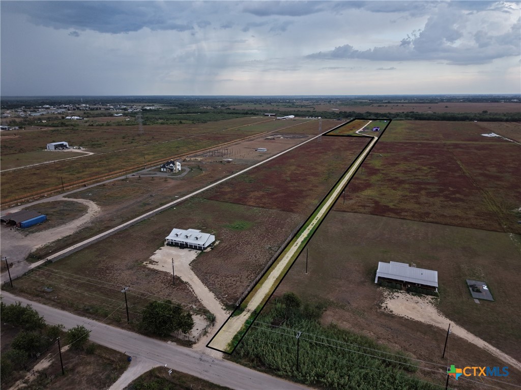 main property photo 33